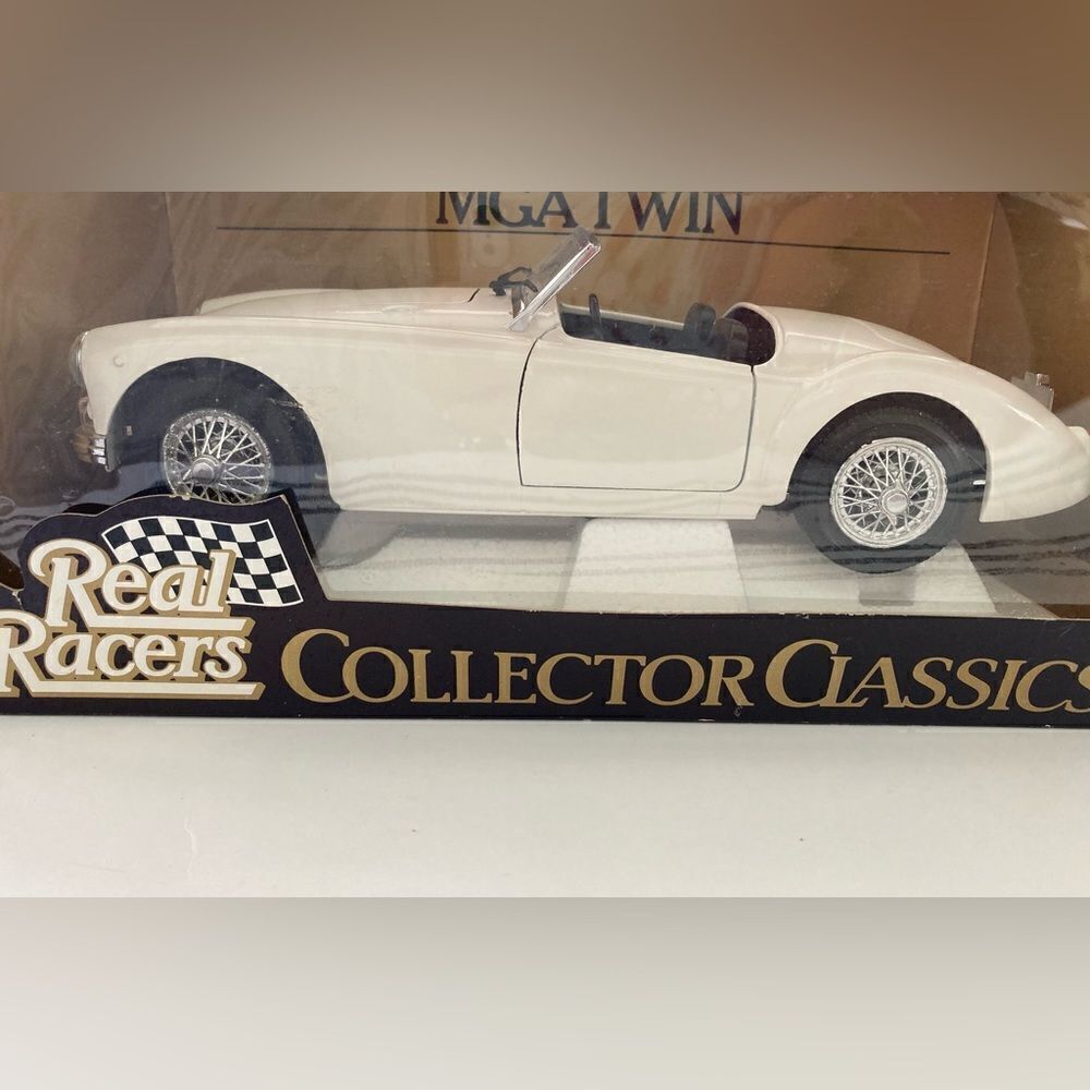 NIB 1988 TONKA MGA Twin Collectors Classic 1:16 RARE Real Racers 1080 NIB - Picture 6 of 7